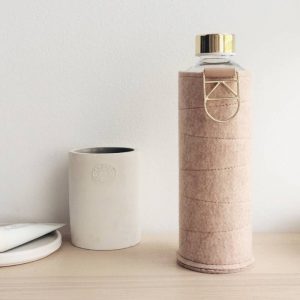 Bouteille en verre avec housse Equa, bouteille réutilisable et design